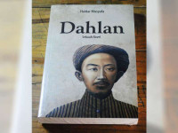 Image of Dahlan. Sebuah Novel